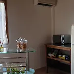 Alojamento de Acomodação e Pequeno-almoço Arghjola 4*