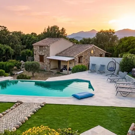 Bed and Breakfast Arghjola 3*