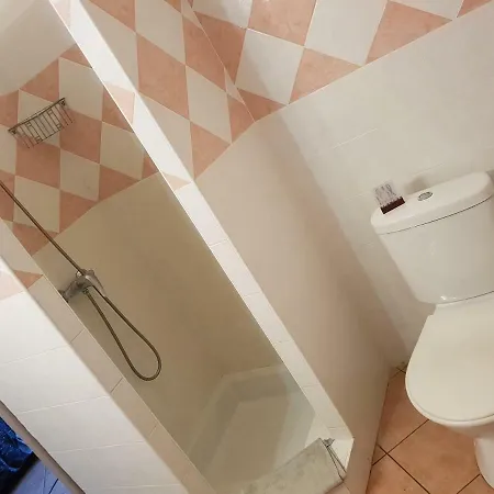 Bed and Breakfast Arghjola 3*