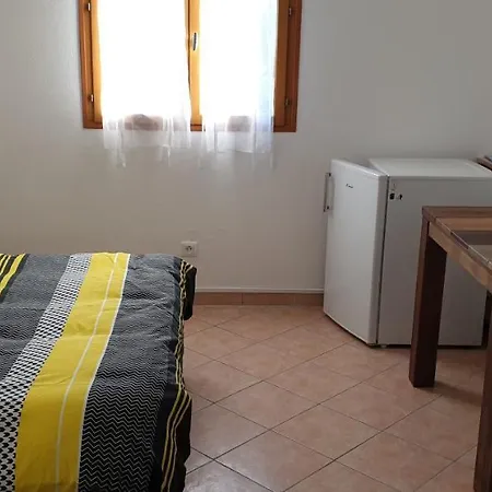 Arghjola Bed and Breakfast