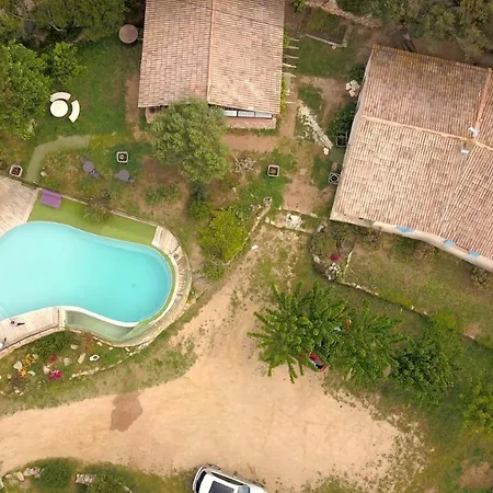 Arghjola Bed and Breakfast 3*