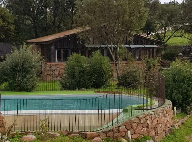 Arghjola Oda ve Kahvaltı Porto-Vecchio (Corsica)